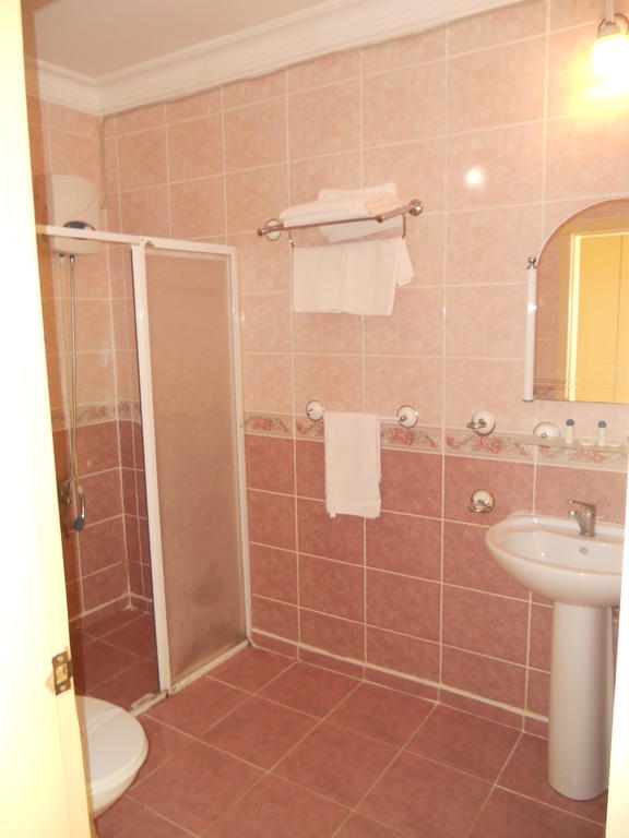 Baris Hotel Erdemli Habitación foto